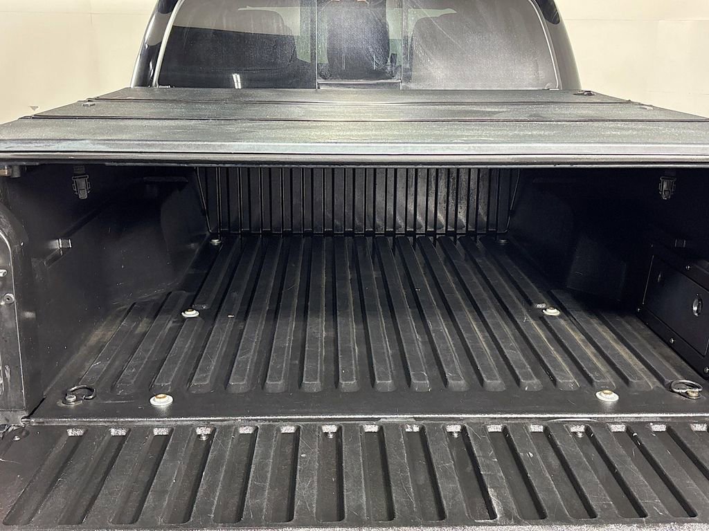 Used 2019 Toyota Tacoma SR5 image 20