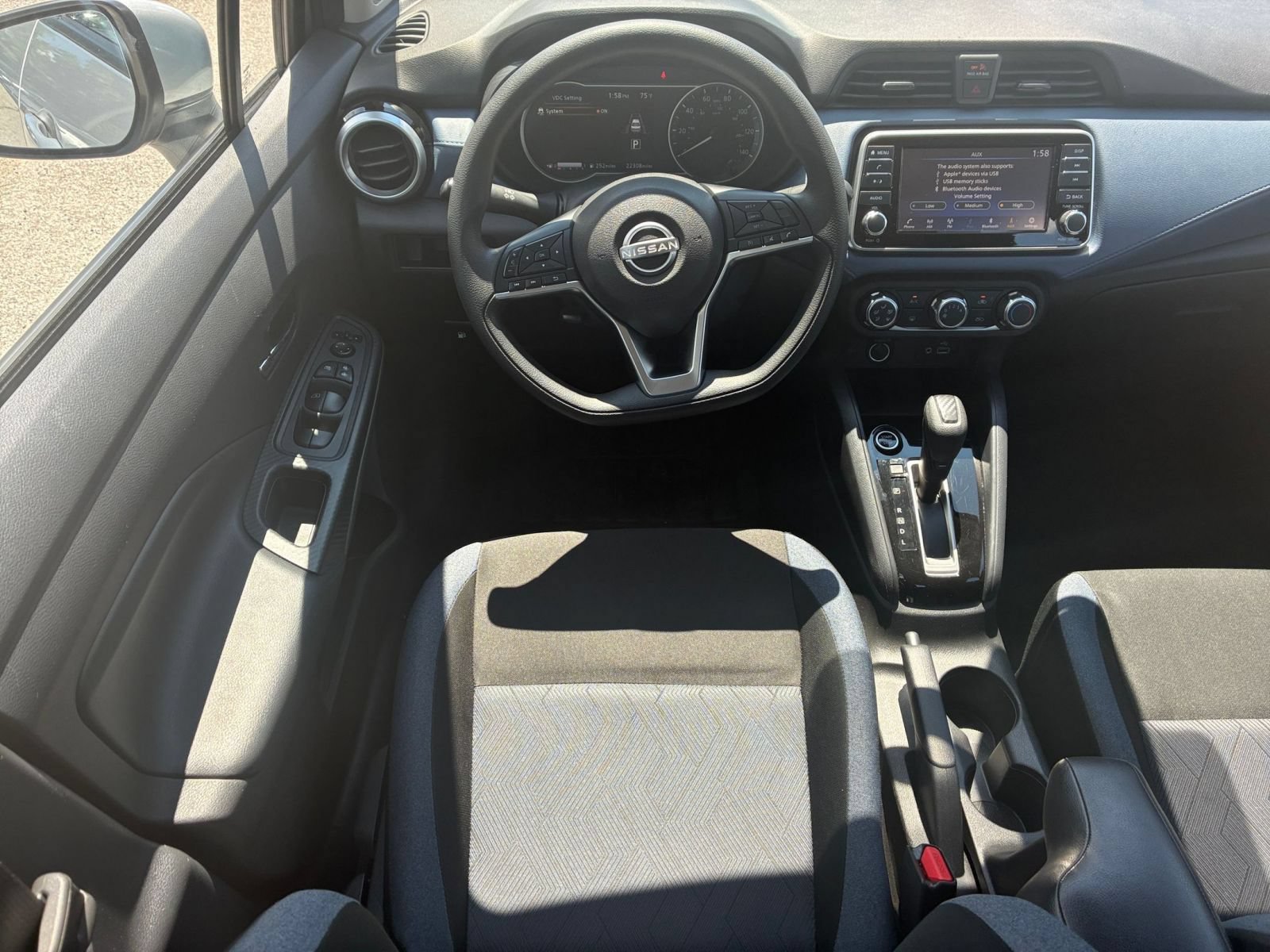 Used 2025 Nissan Versa SV FWD image 24