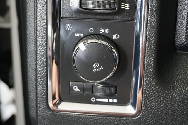 Used 2015 RAM 1500 Laramie w/ Convenience Group AWD/4WD image 22