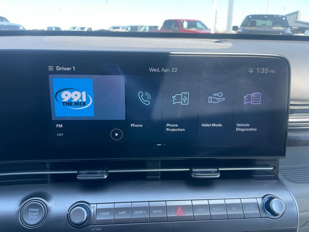 Used 2024 Hyundai Kona SEL AWD/4WD image 15