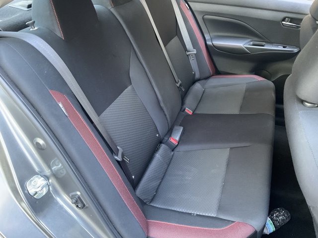 Used 2024 Nissan Versa SR FWD image 9