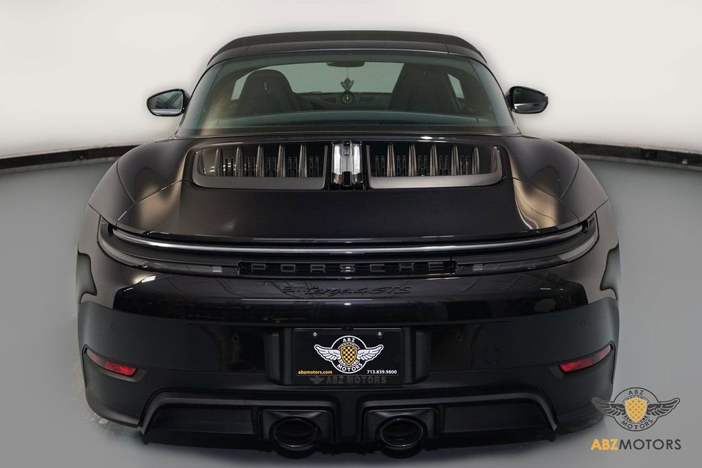 Used 2026 Porsche 911 Carrera 4 GTS image 8