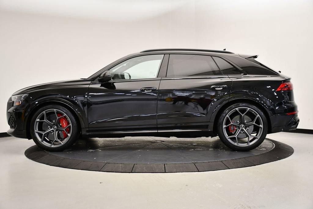 New 2026 Audi RS Q8 performance image 2