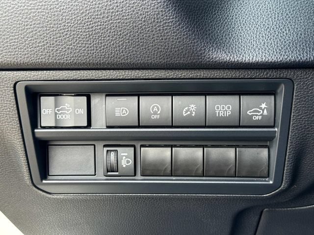Used 2024 Toyota Tundra SR5 w/ SR5 Convenience Package AWD/4WD image 26