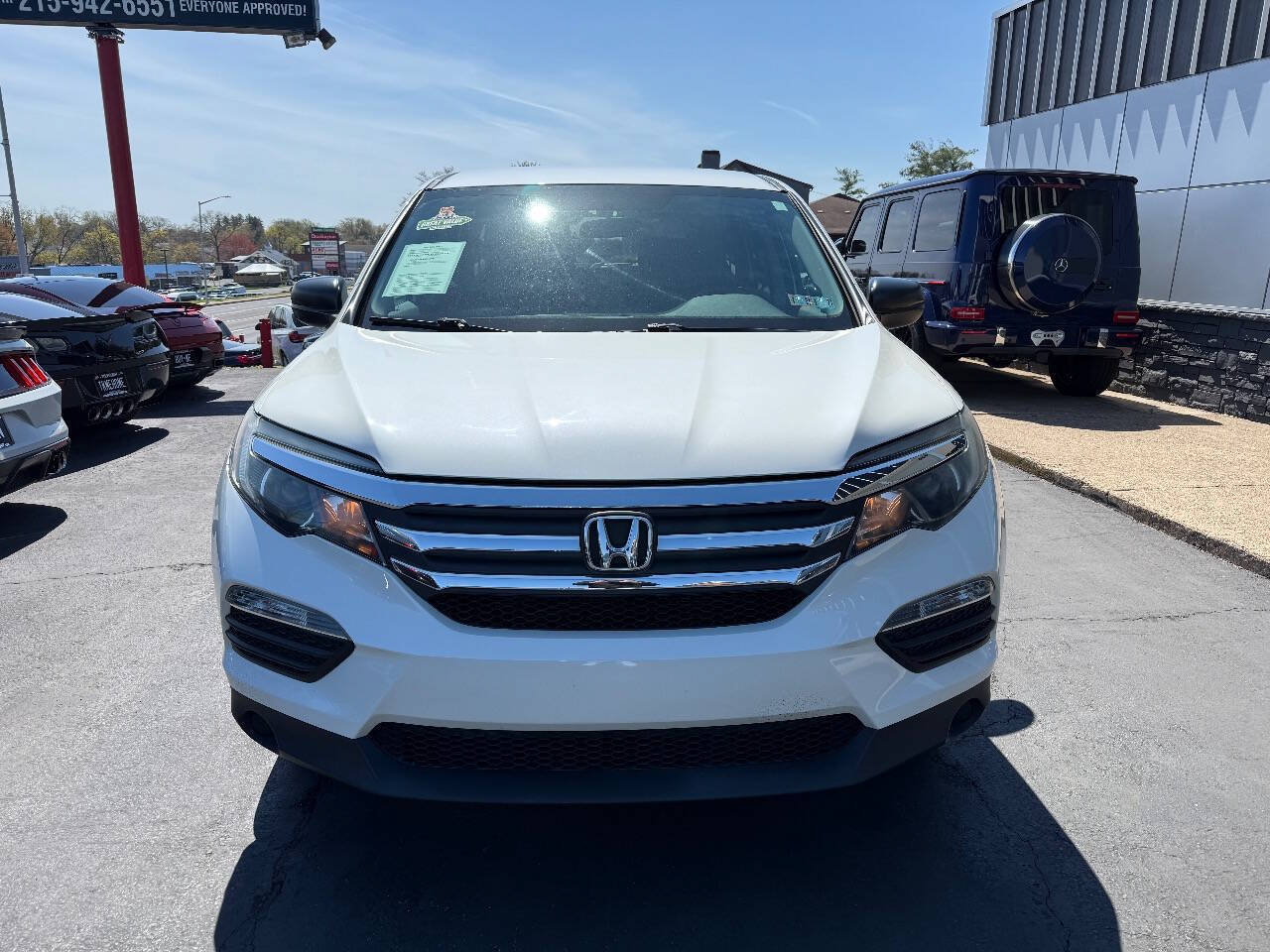 Used 2018 Honda Pilot LX image 2