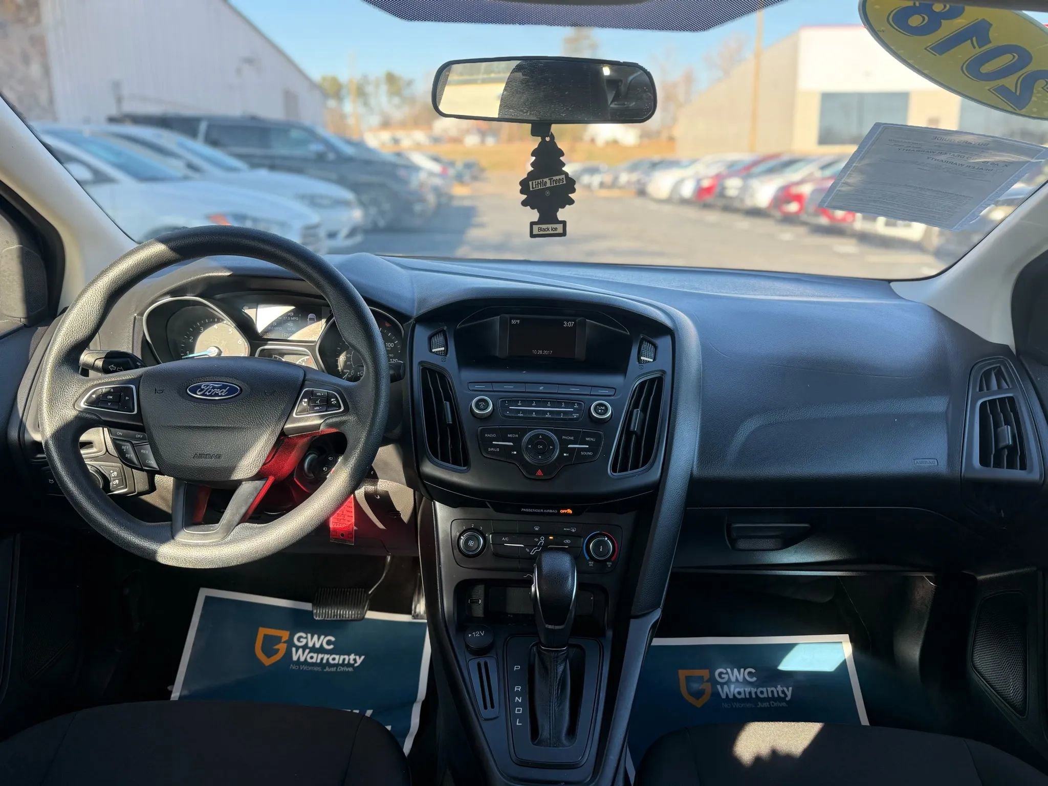 Used 2018 Ford Focus SE image 15
