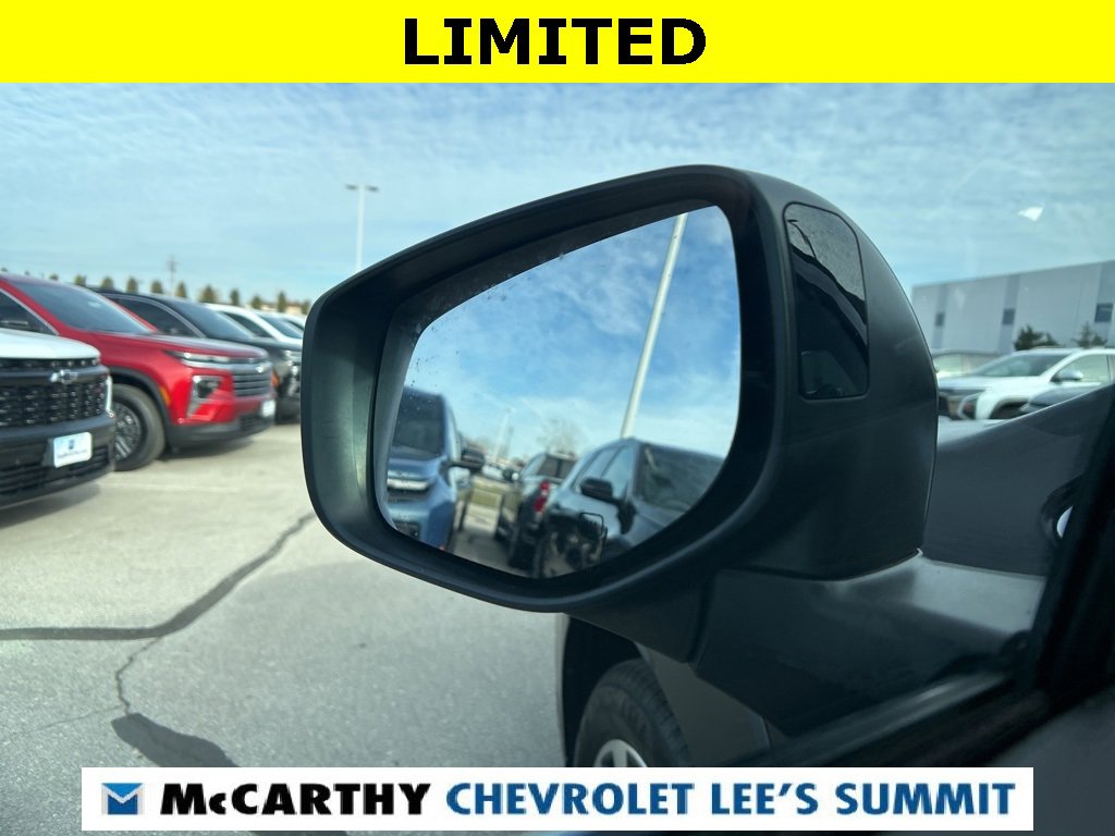 Used 2023 Subaru Outback Limited image 15