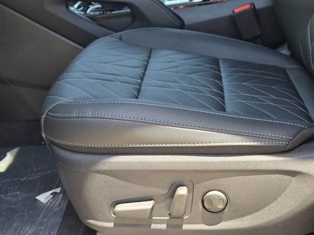 Certified 2025 Kia Telluride AWD image 16