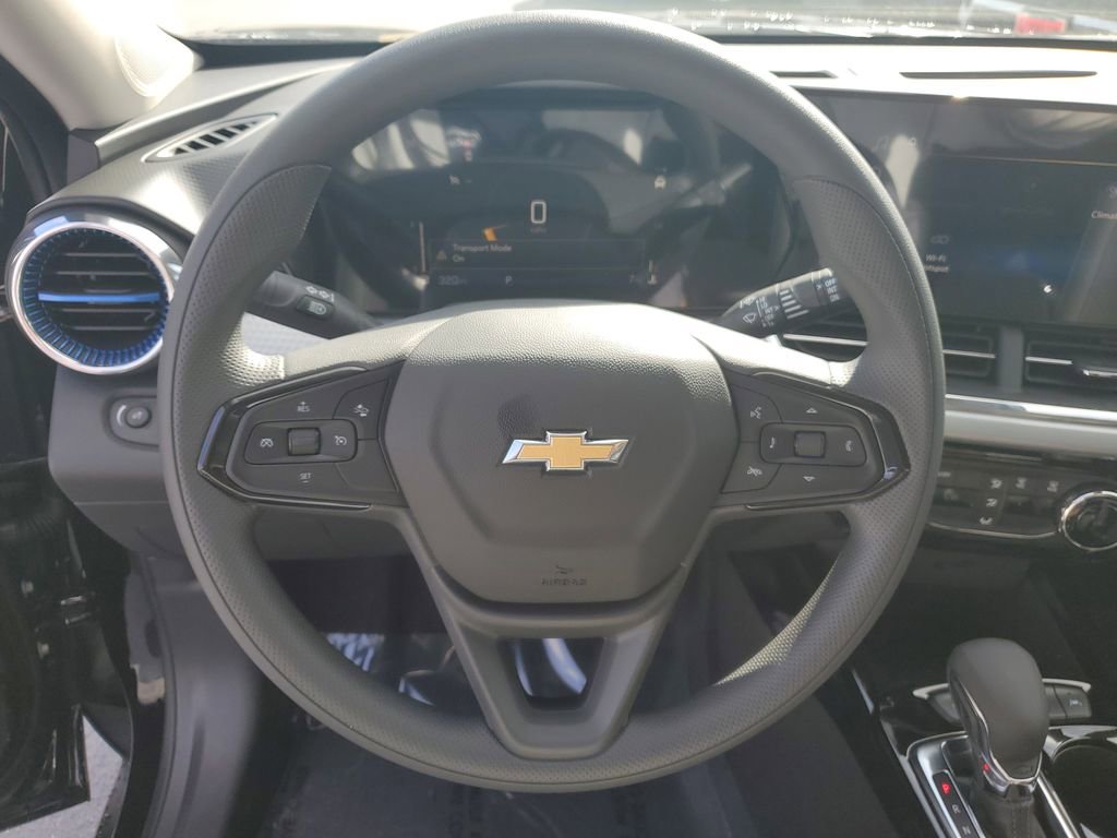 New 2026 Chevrolet Trax LT image 27