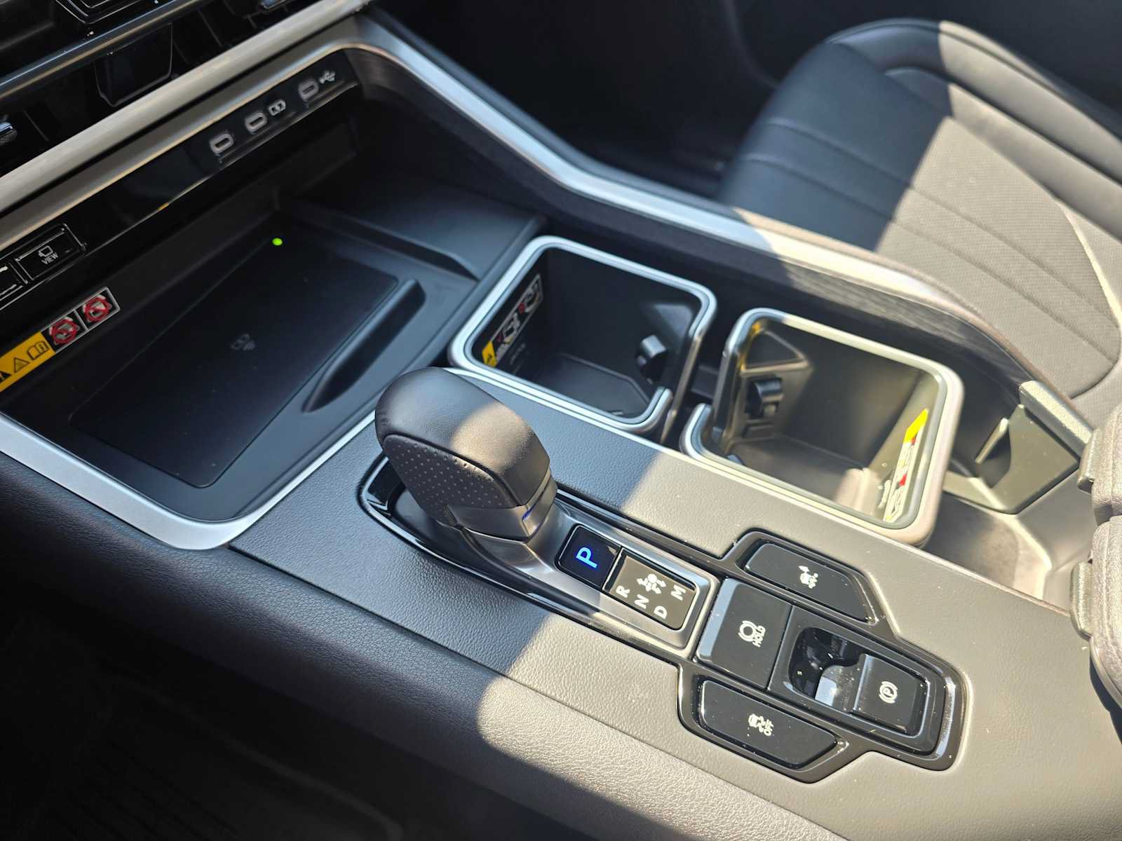 New 2026 Lexus TX 500h AWD image 32