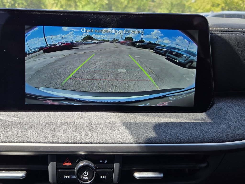 New 2027 Nissan Kicks SV w/ Cold Weather Package FWD image 14