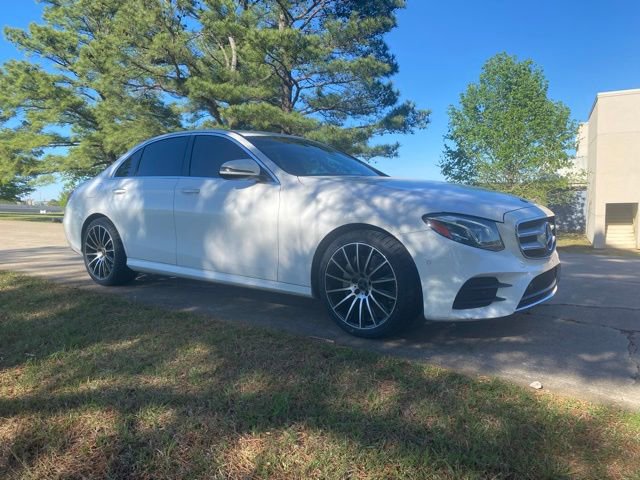 Used 2017 Mercedes-Benz E 300 4MATIC image 10