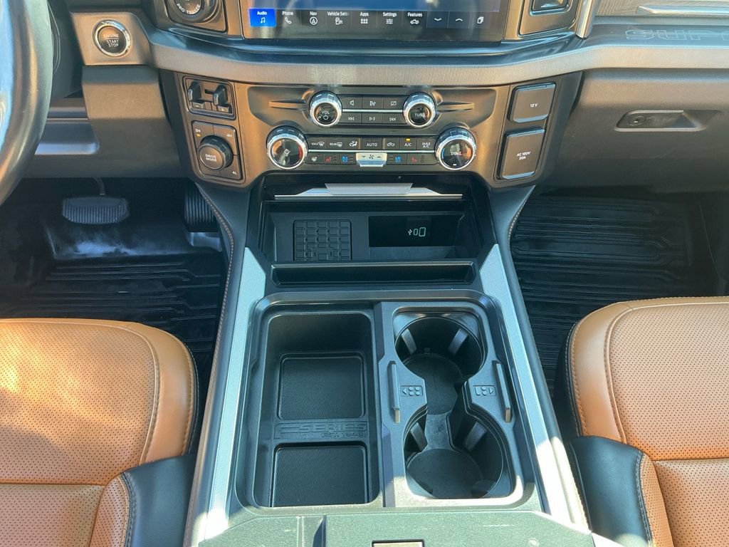 Used 2023 Ford F450 Platinum w/ FX4 Off-Road Package image 12