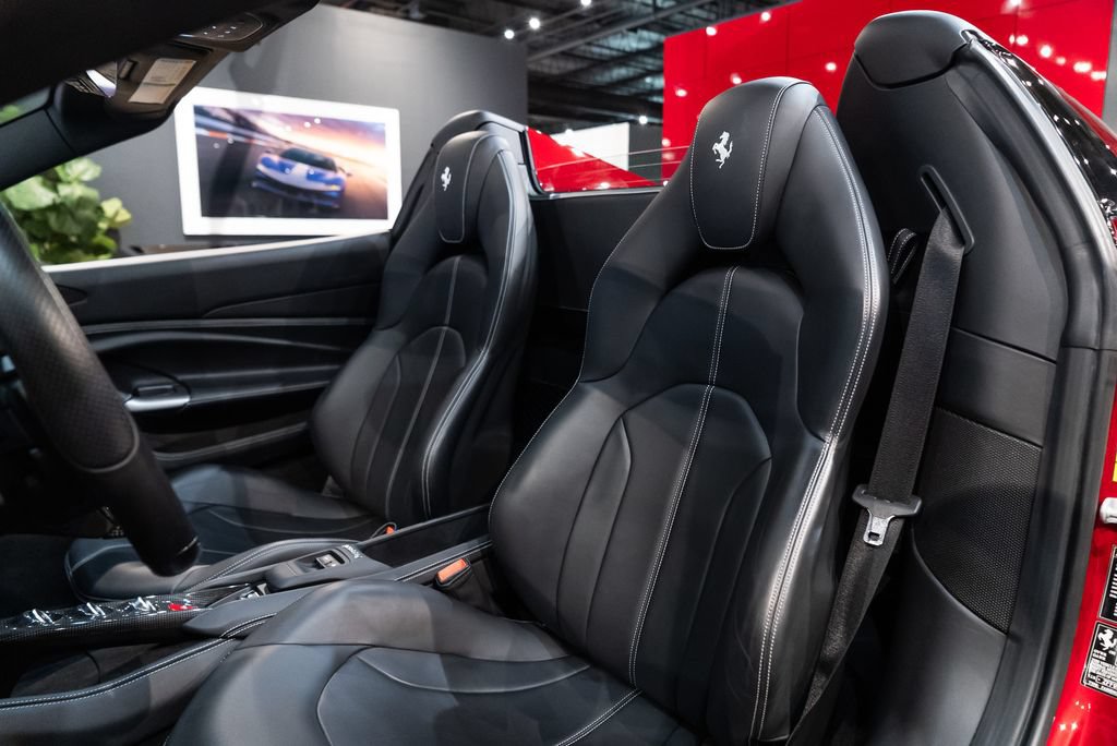 Certified 2023 Ferrari F8 Tributo RWD image 4