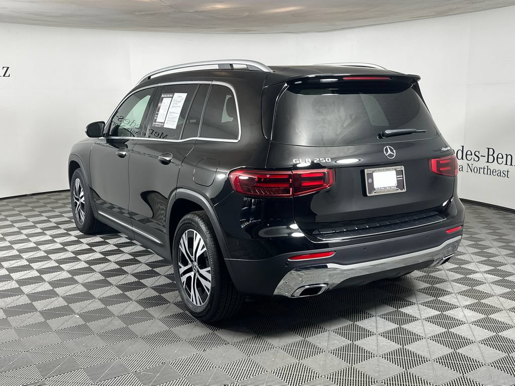 Certified 2025 Mercedes-Benz GLB 250 4MATIC image 5