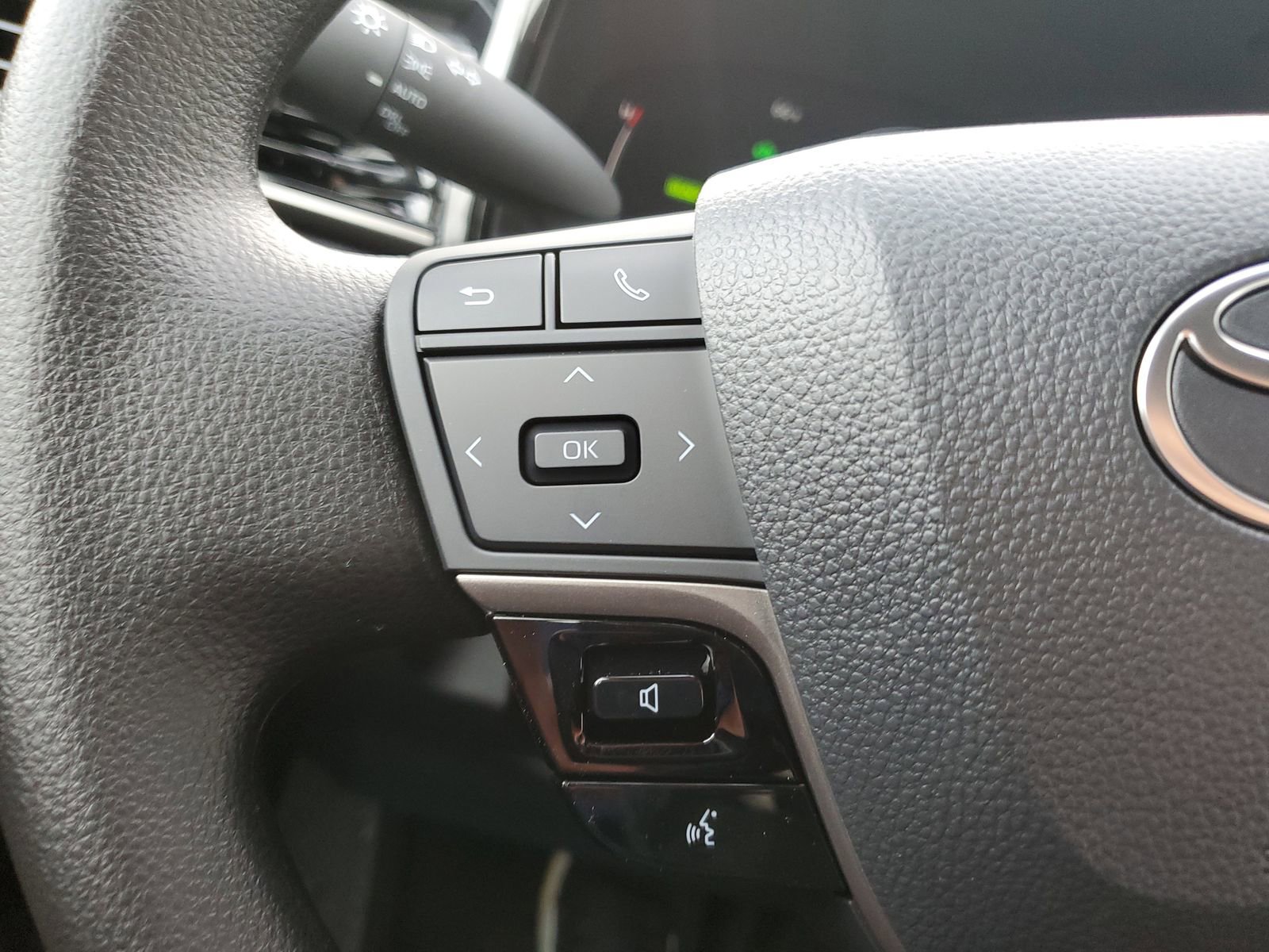 Used 2026 Toyota Camry LE image 22