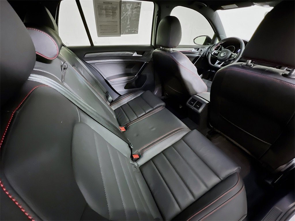 Used 2021 Volkswagen GTI SE image 27