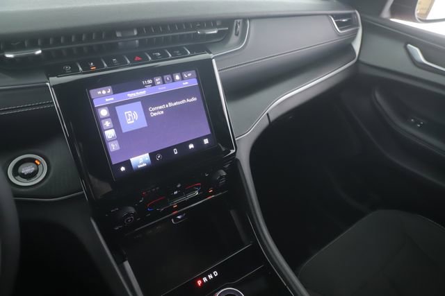 Used 2024 Jeep Grand Cherokee L Laredo w/ Luxury Tech Group I image 25