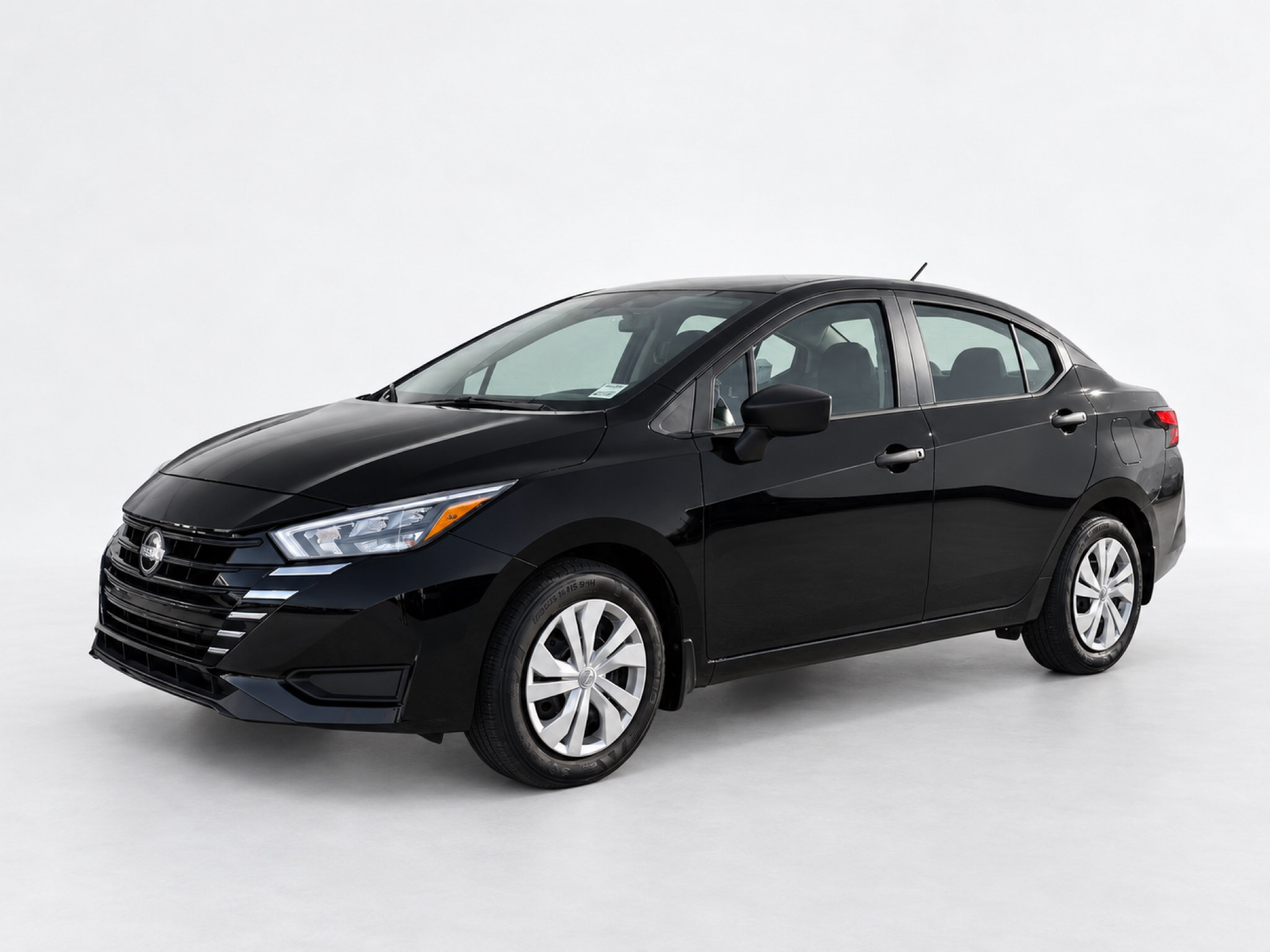 Used 2025 Nissan Versa S w/ Trunk Package FWD image 9