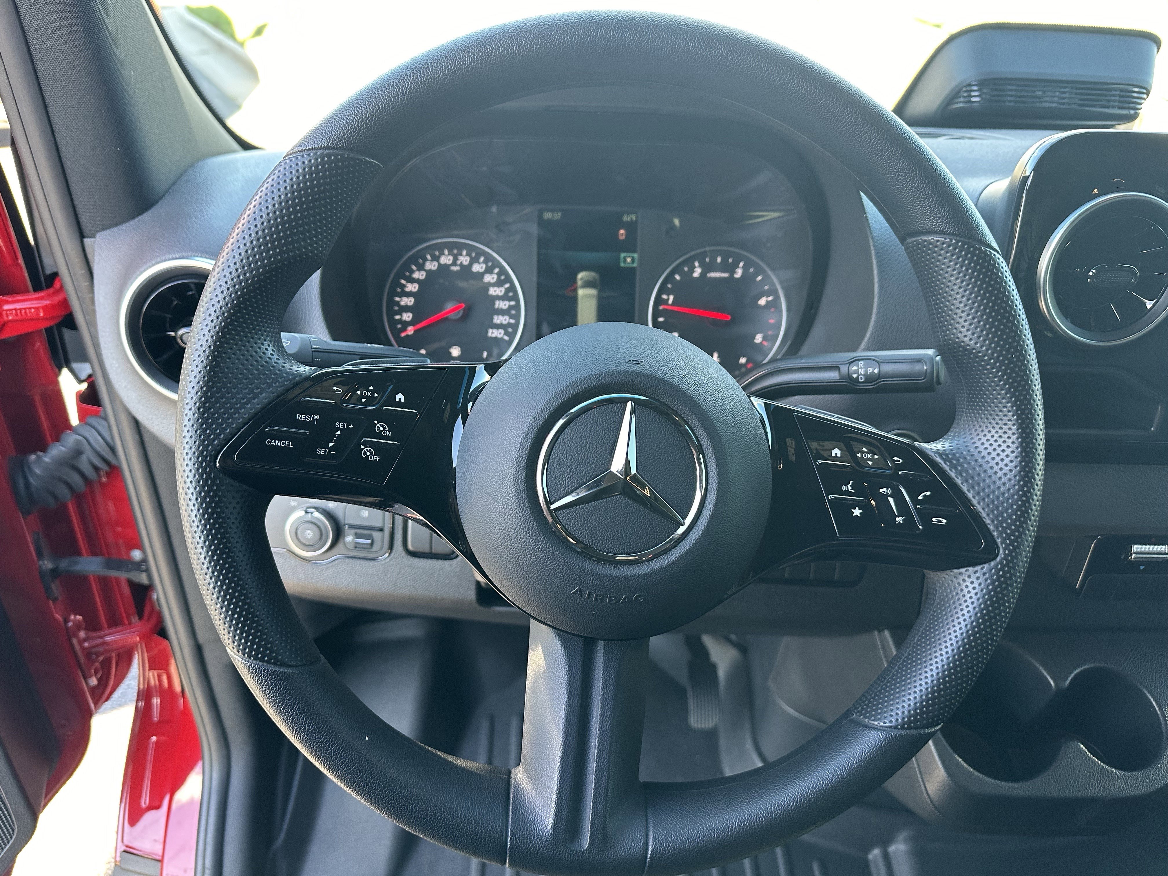 Used 2025 Mercedes-Benz Sprinter 3500 image 20