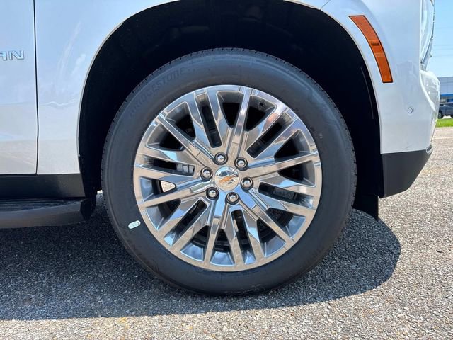 New 2025 Chevrolet Suburban Premier w/ Sun And Tow Package image 7