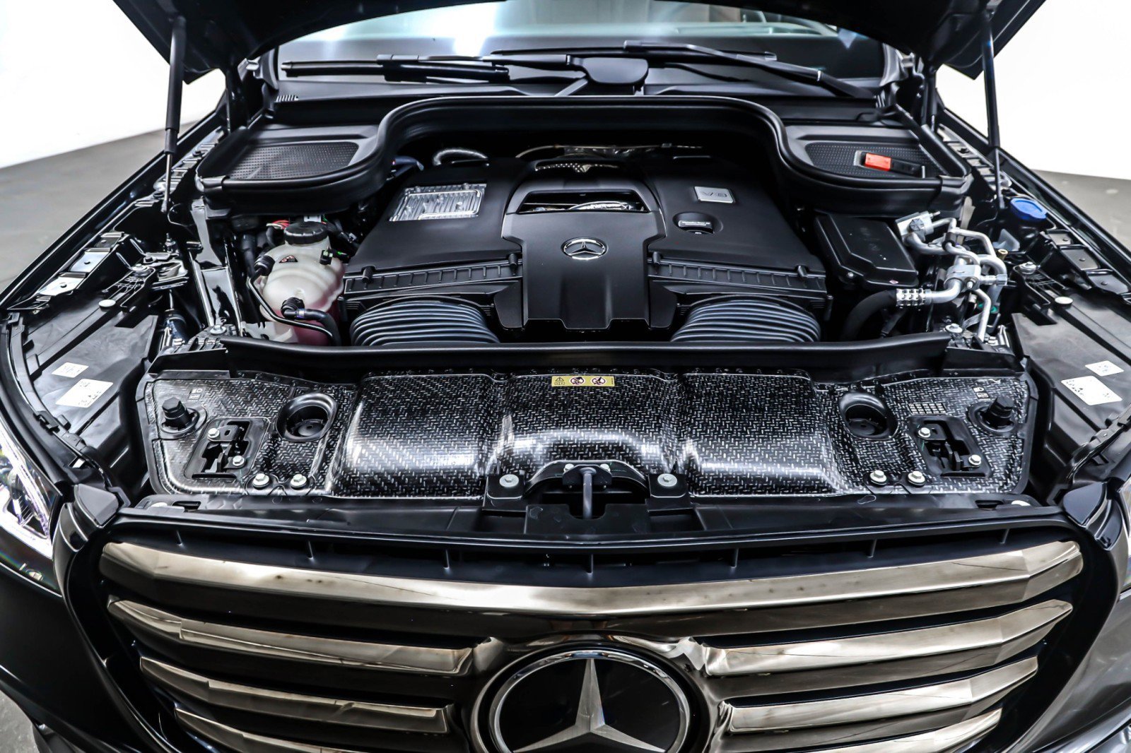 New 2026 Mercedes-Benz GLS 580 4MATIC image 11