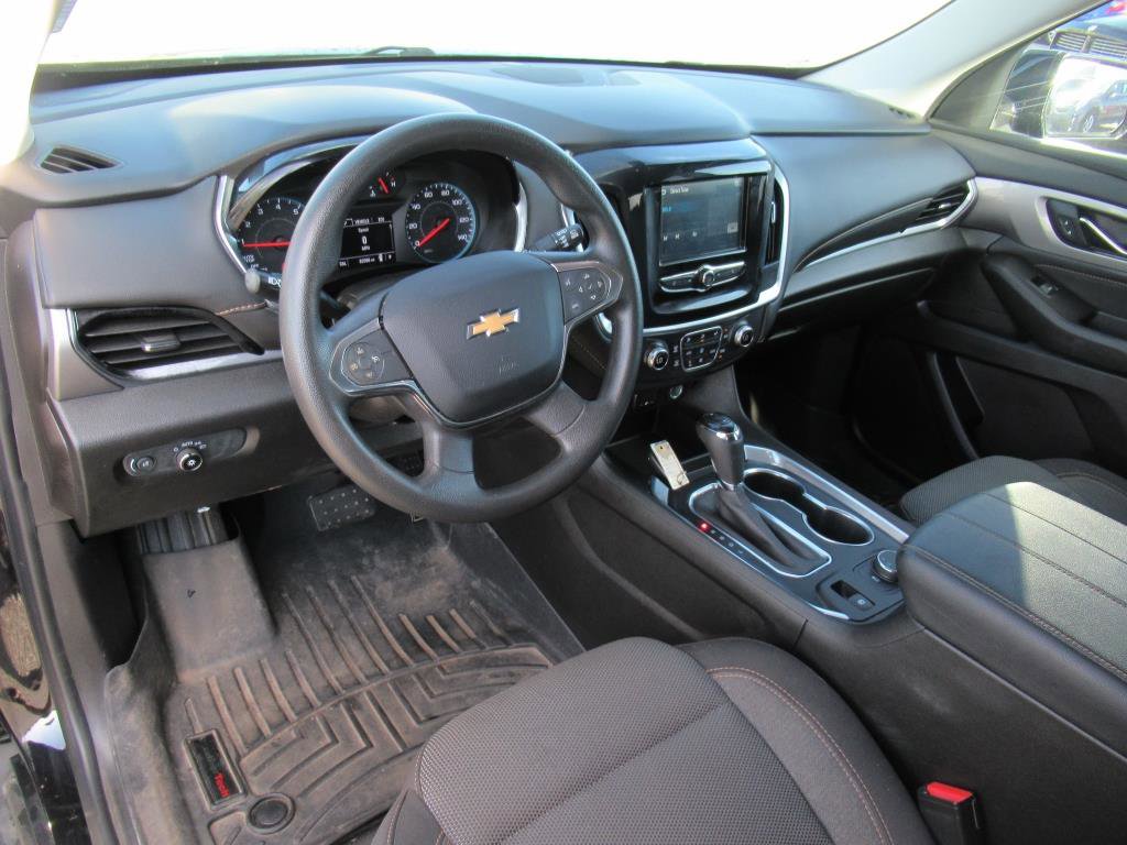 Used 2019 Chevrolet Traverse LS image 14