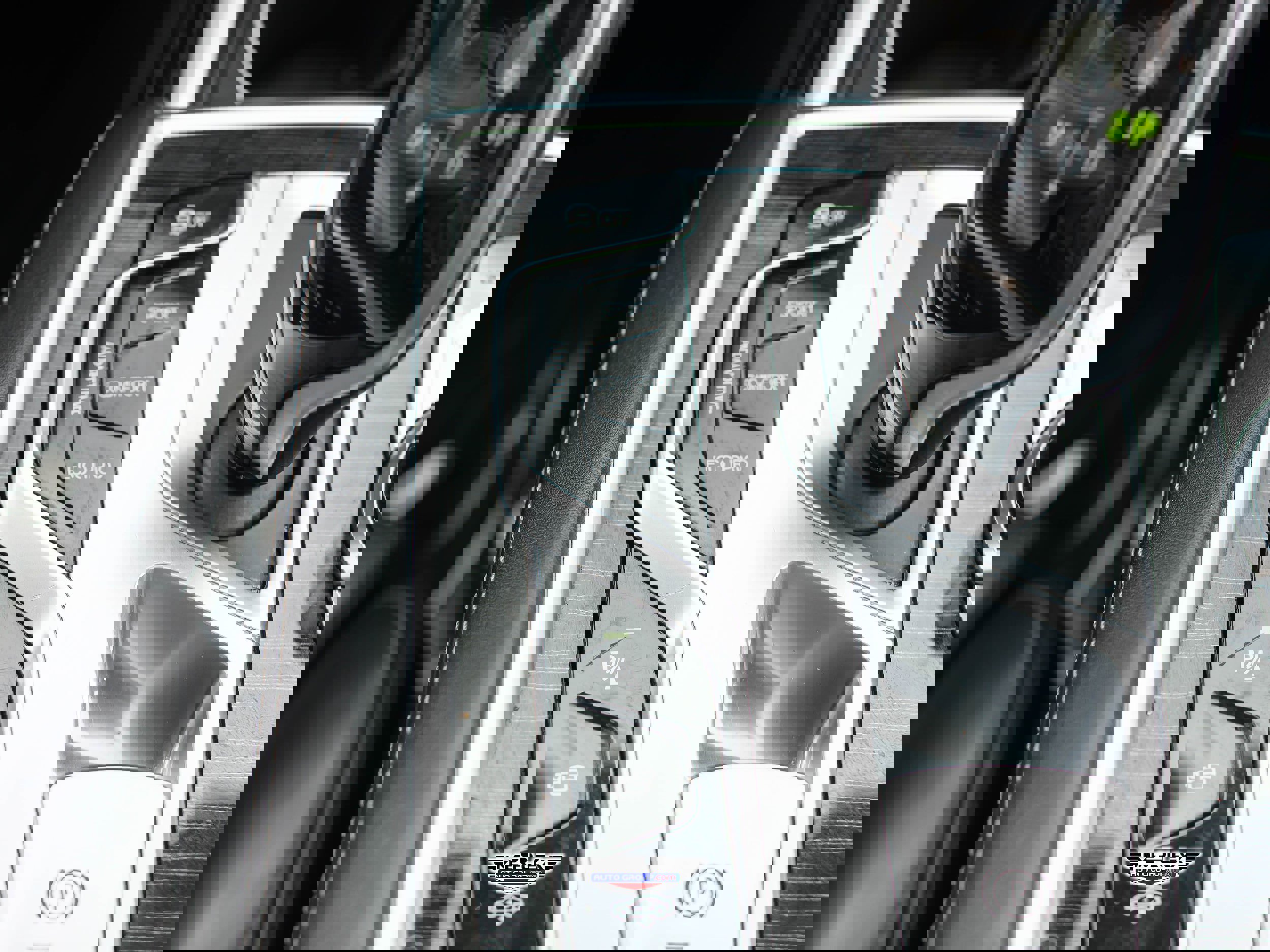 Used 2019 BMW 750i xDrive image 41