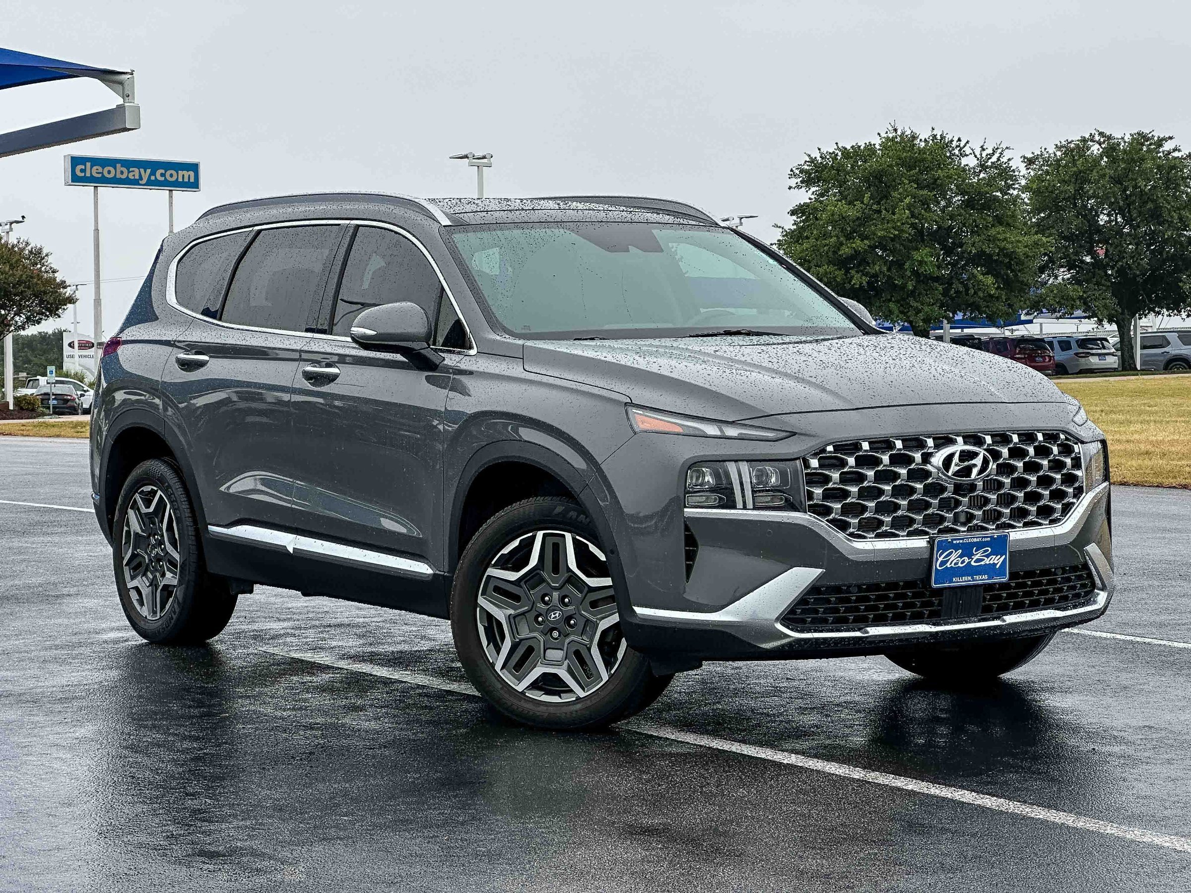 Used 2022 Hyundai Santa Fe Limited w/ Cargo Package AWD/4WD image 2