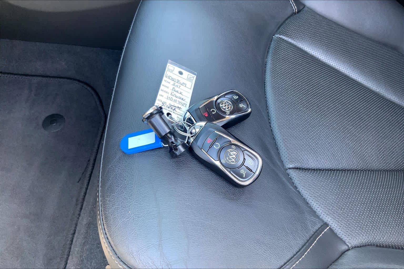 Used 2017 Buick Envision Essence FWD image 15