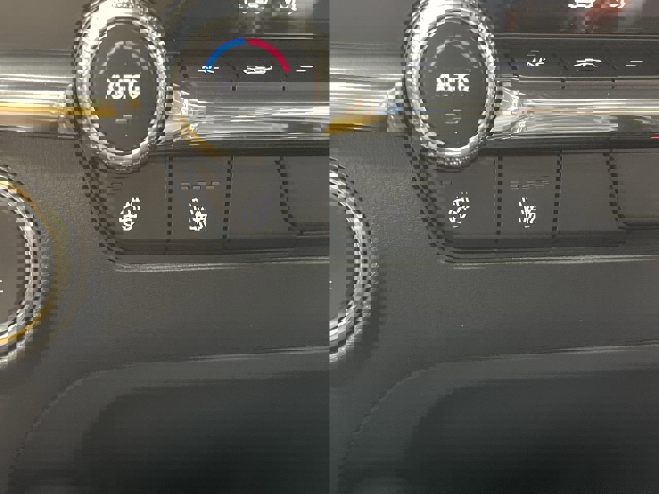 New 2025 MAZDA MAZDA3 Hatchback w/Premium Plus Pkg image 22