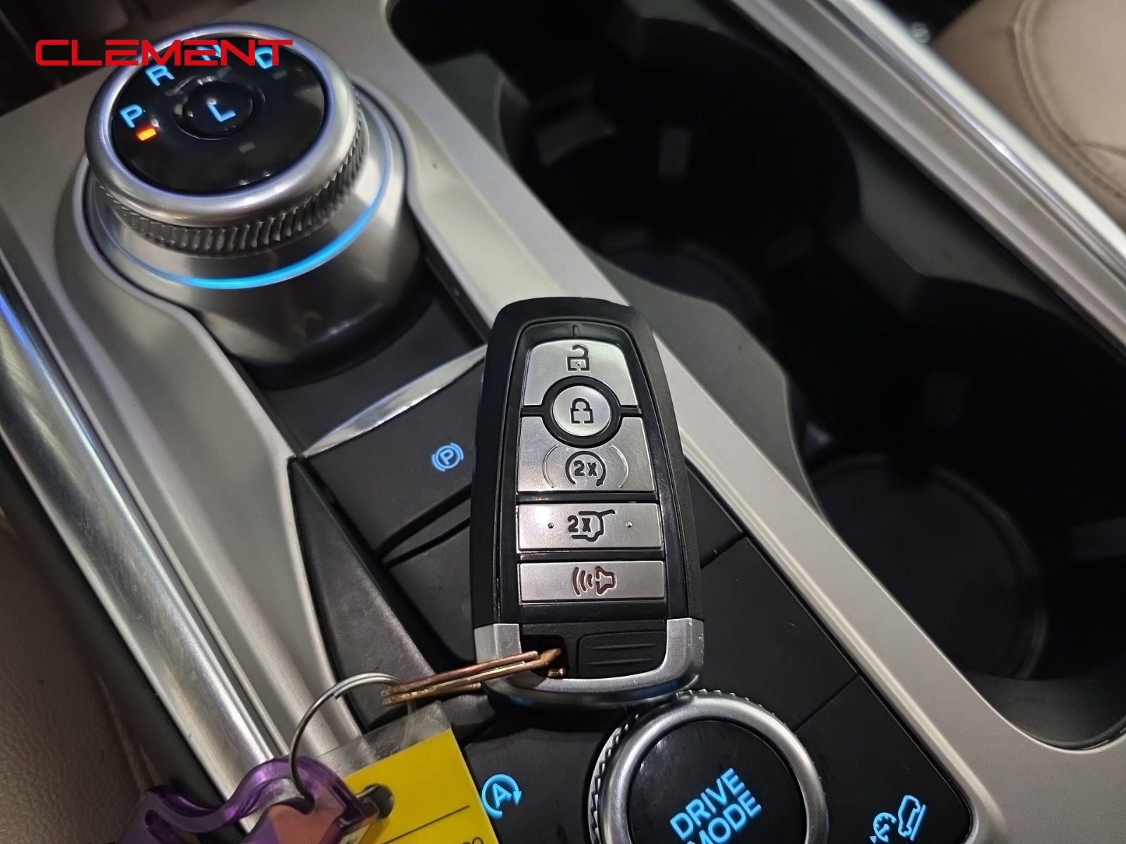 Used 2021 Ford Explorer Limited w/ Equipment Group 301A image 27