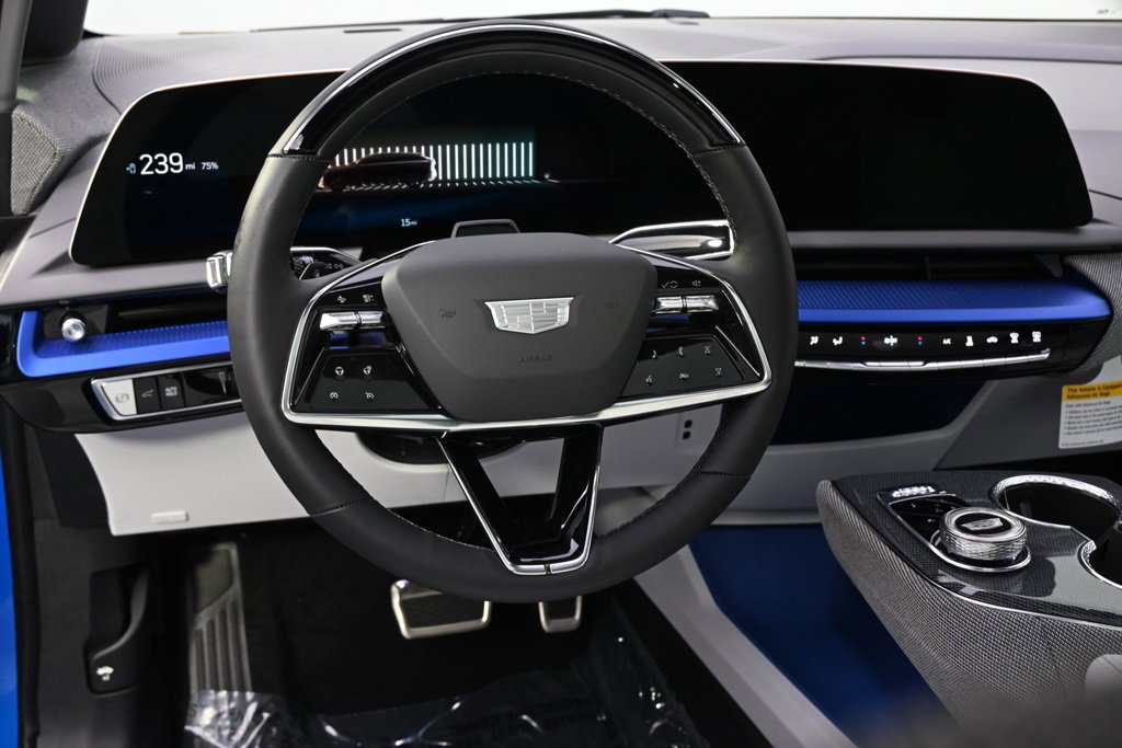 New 2025 Cadillac Optiq Luxury 1 w/ LPO, Floor Liner Package image 12