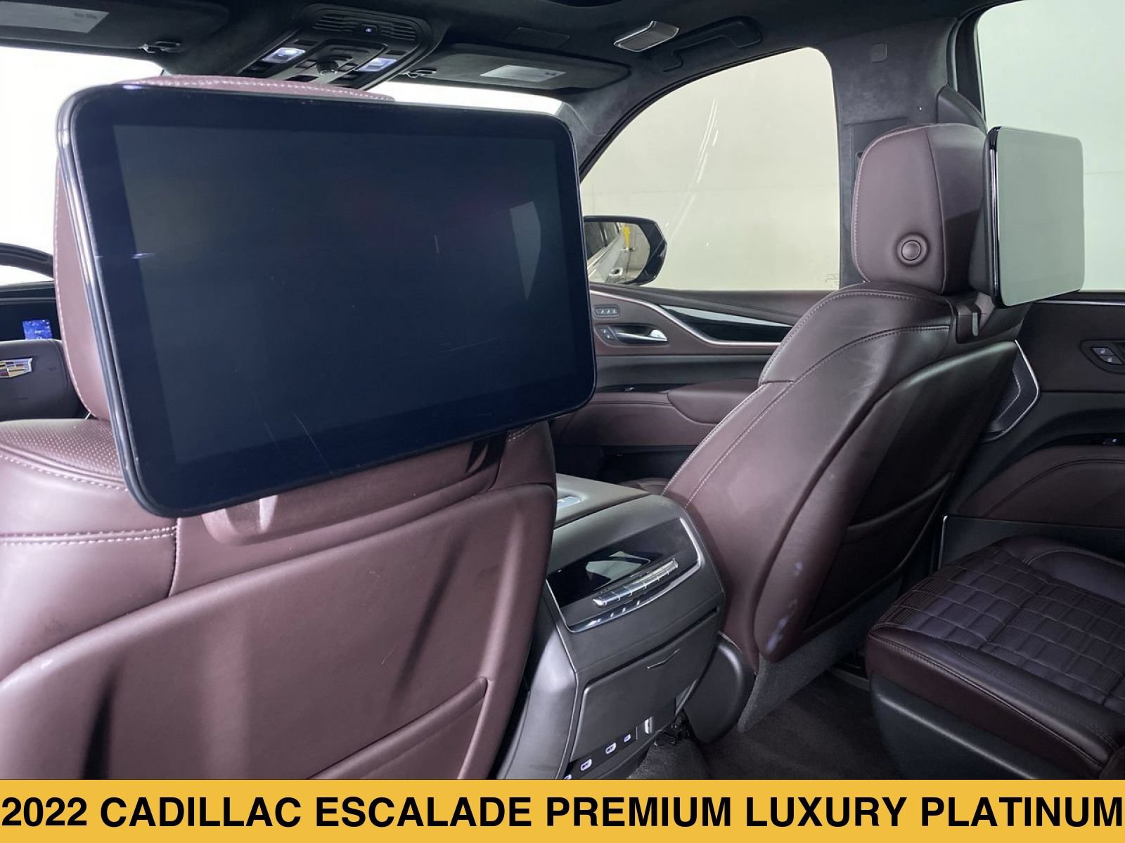 Certified 2022 Cadillac Escalade Premium Luxury Platinum AWD/4WD image 19