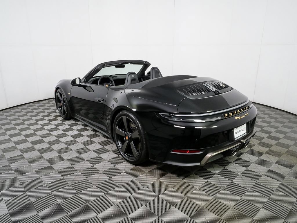 New 2026 Porsche 911 GTS image 38