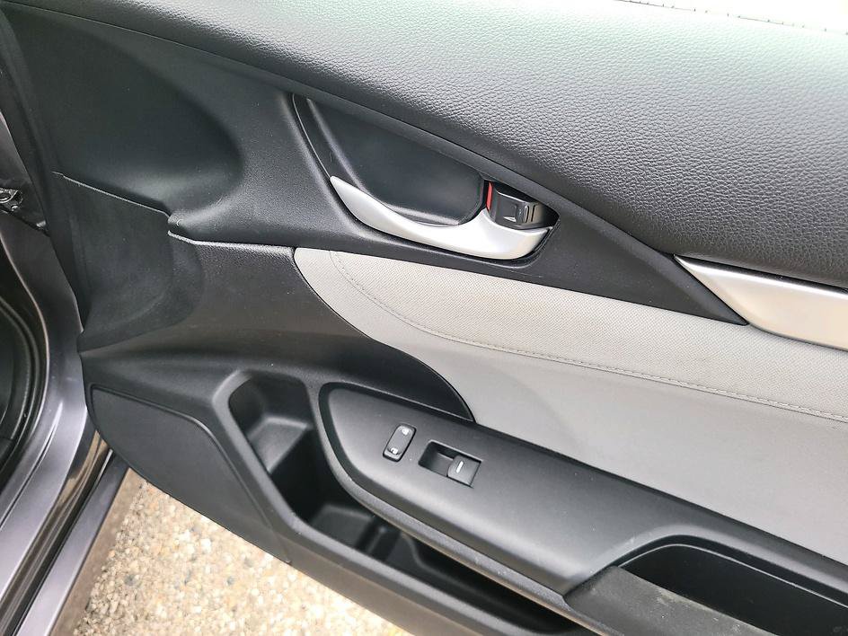 Used 2017 Honda Civic EX image 42