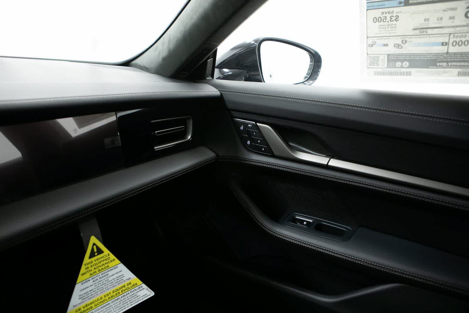 New 2026 Porsche Taycan Turbo AWD/4WD image 23