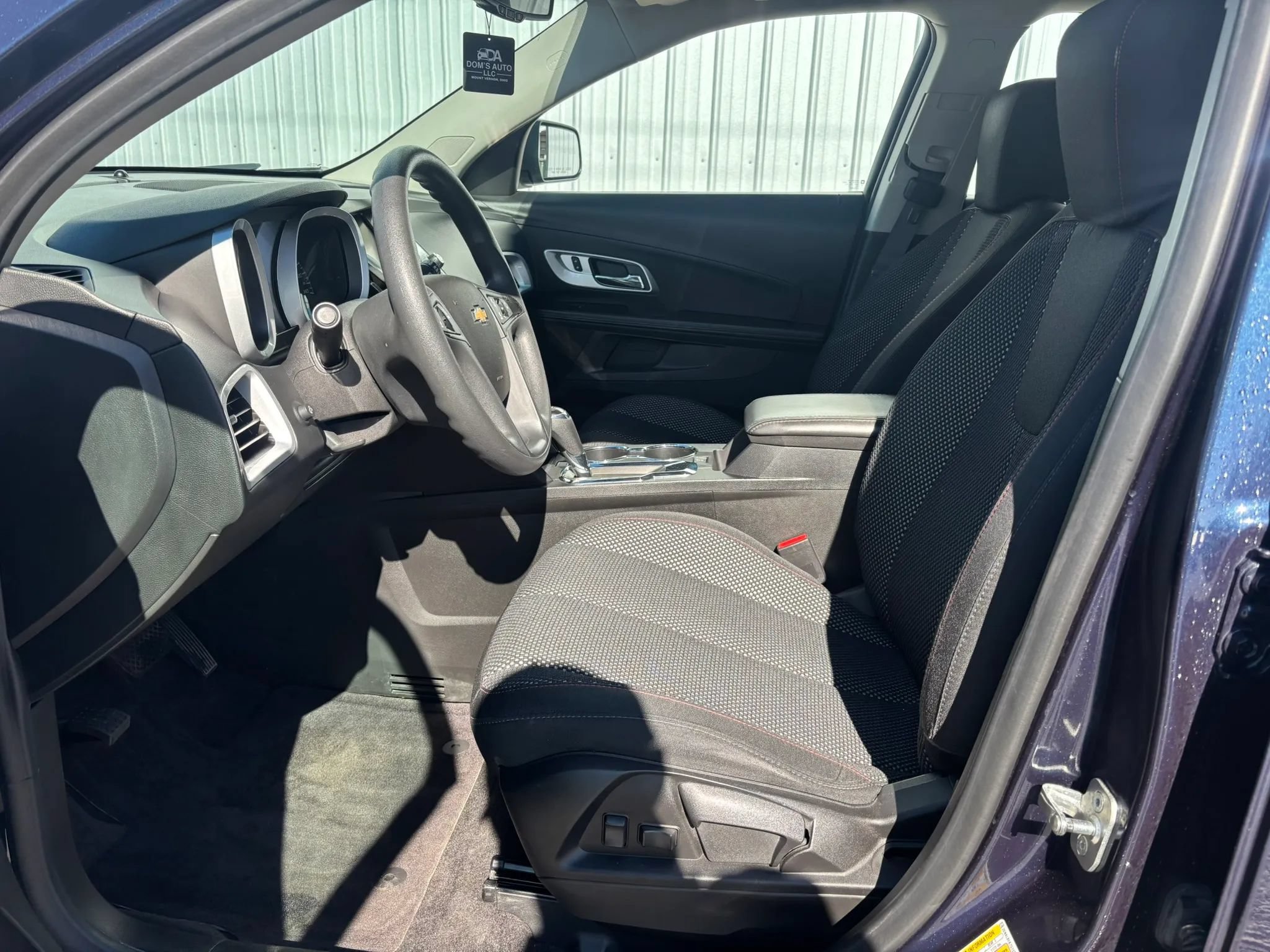 Used 2016 Chevrolet Equinox LS FWD image 17