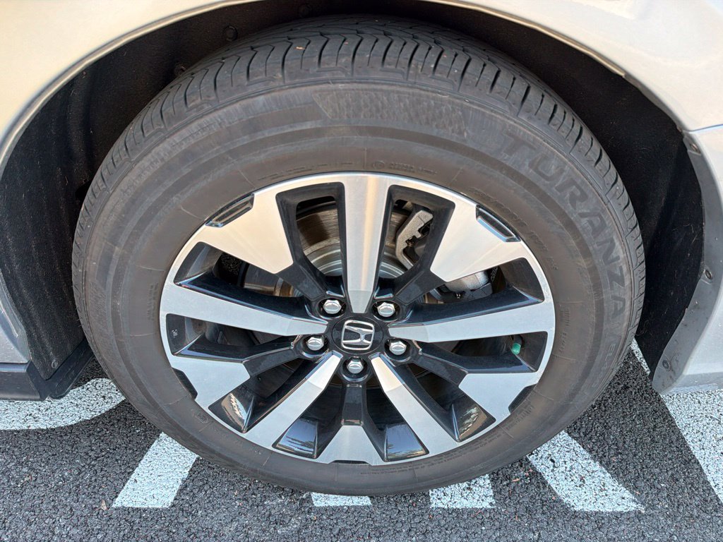 Used 2025 Honda Odyssey EX-L image 25