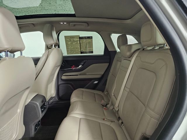 Used 2021 Lincoln Corsair Reserve w/ Equipment Group 201A image 19