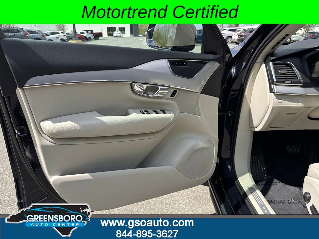 Used 2017 Volvo XC90 T6 Momentum w/ Vision Package AWD/4WD image 14