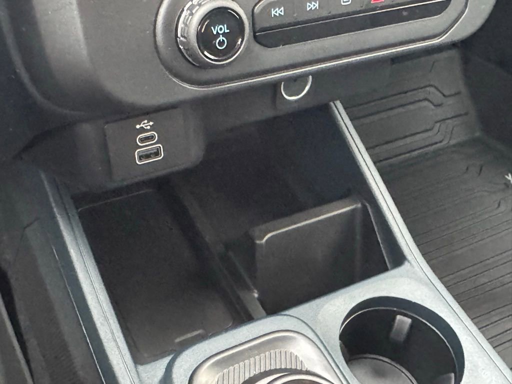 New 2026 Ford Maverick XL image 30