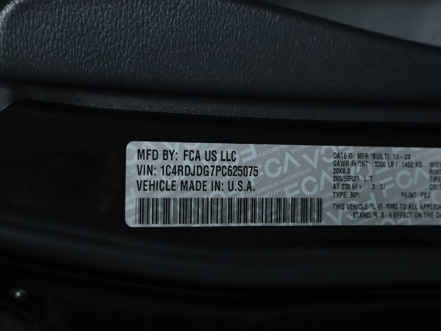 Used 2023 Dodge Durango GT image 21