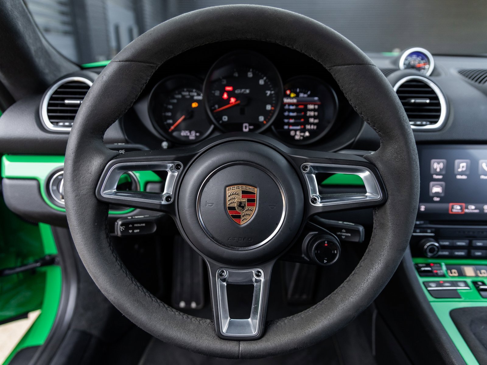 Used 2023 Porsche 718 Cayman GT4 image 32