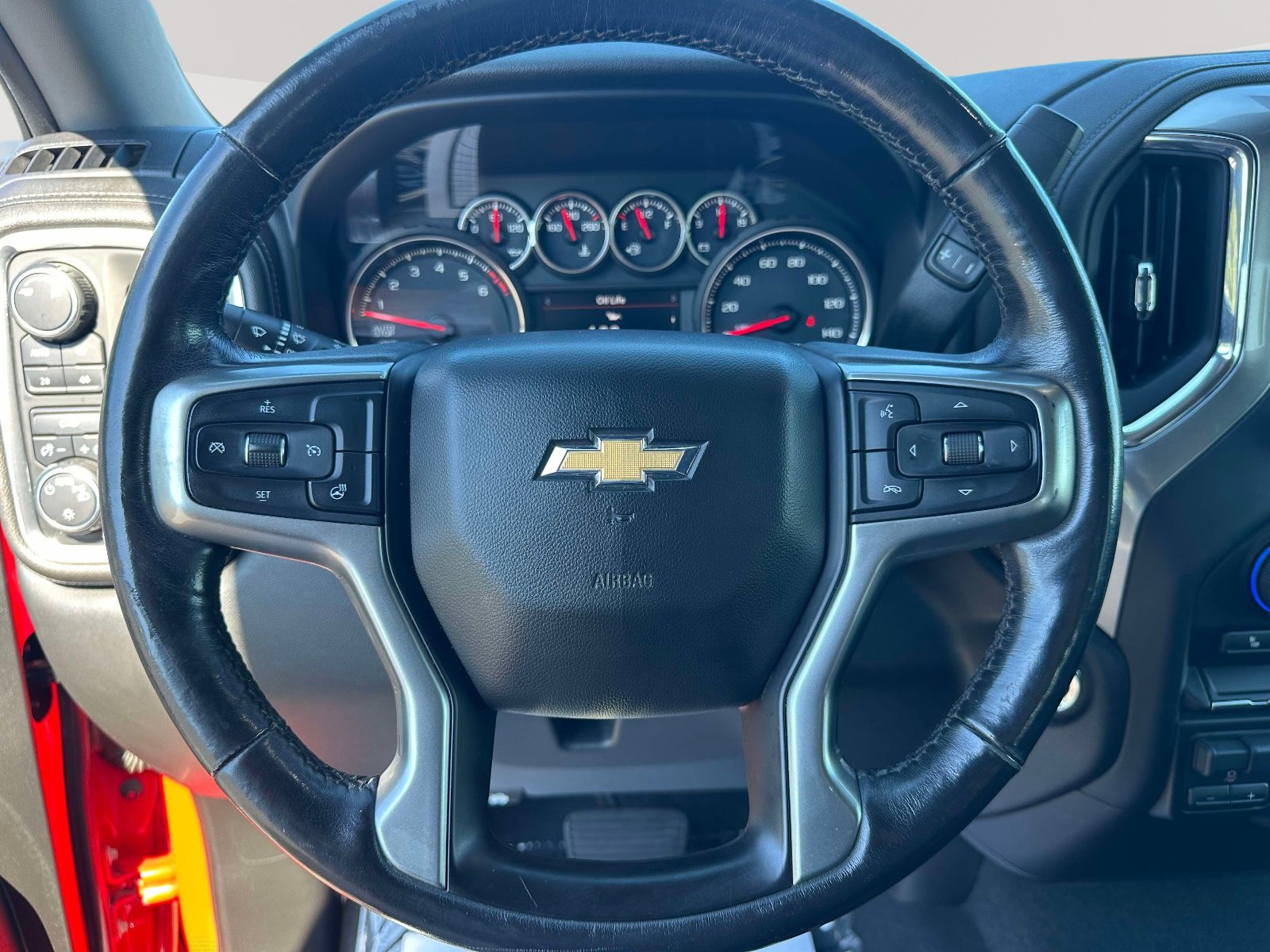 Used 2019 Chevrolet Silverado 1500 LT w/ All-Star Edition AWD/4WD image 12