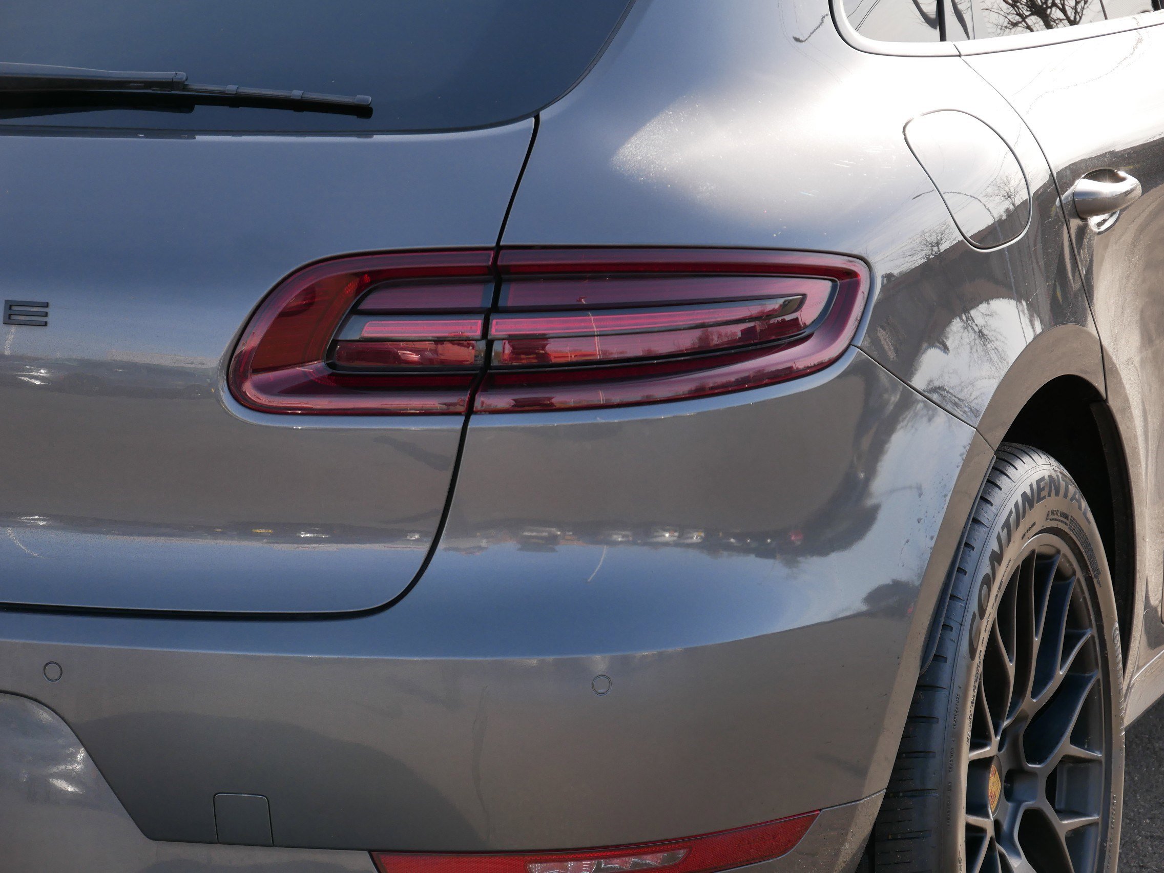 Used 2018 Porsche Macan GTS image 17