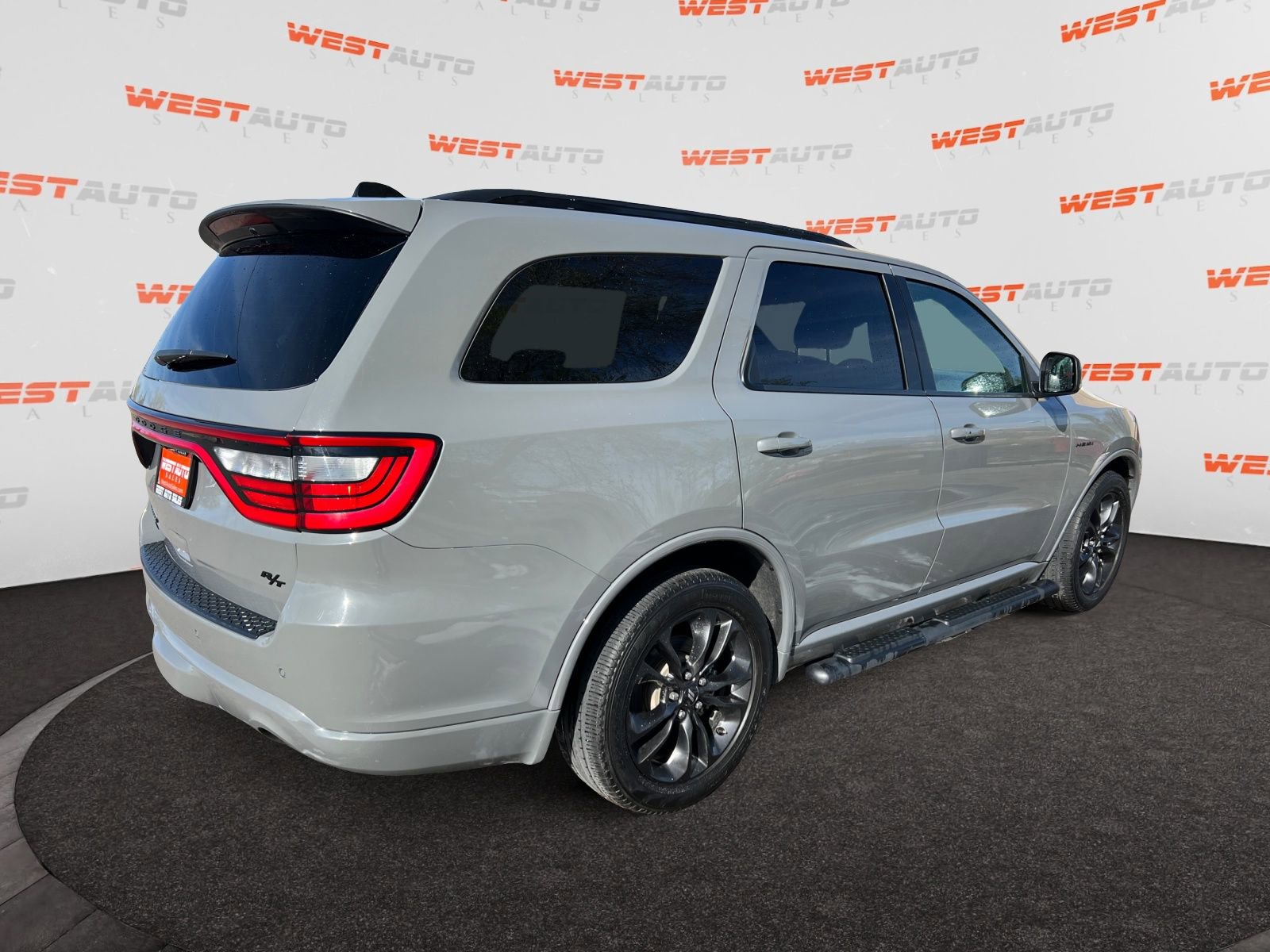 Used 2024 Dodge Durango R/T image 5
