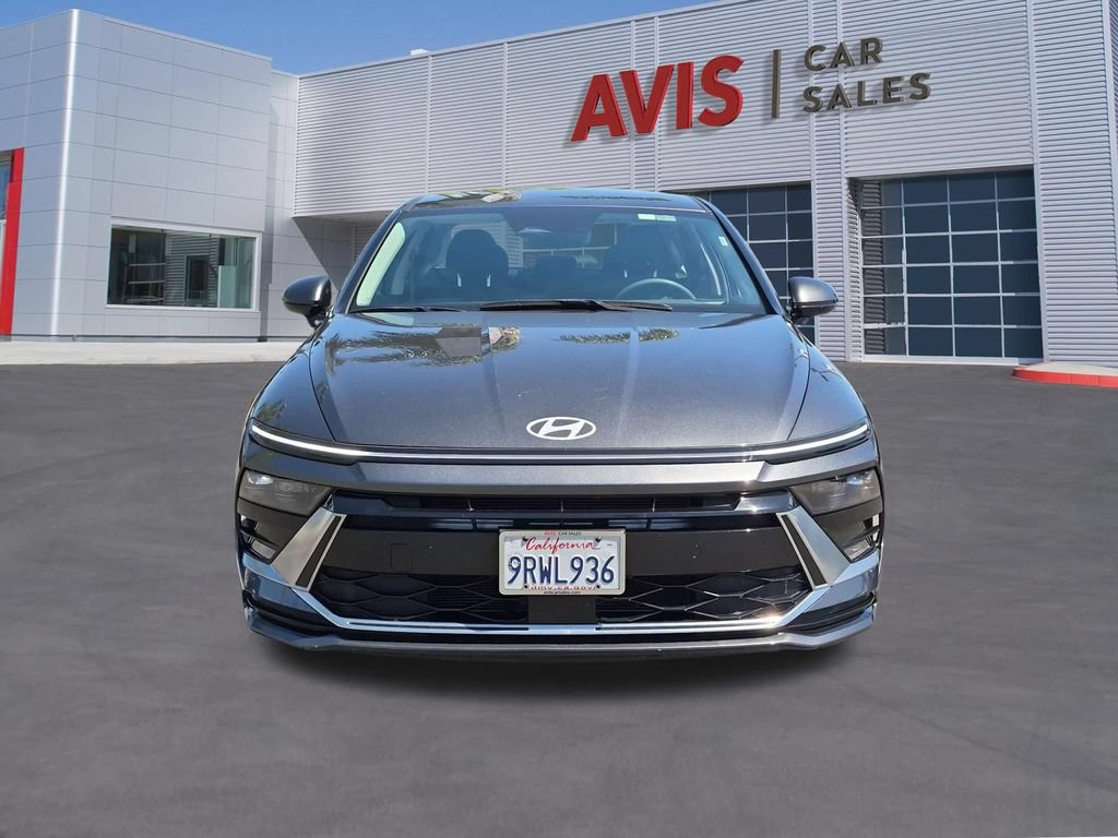 Used 2025 Hyundai Sonata SEL FWD image 2