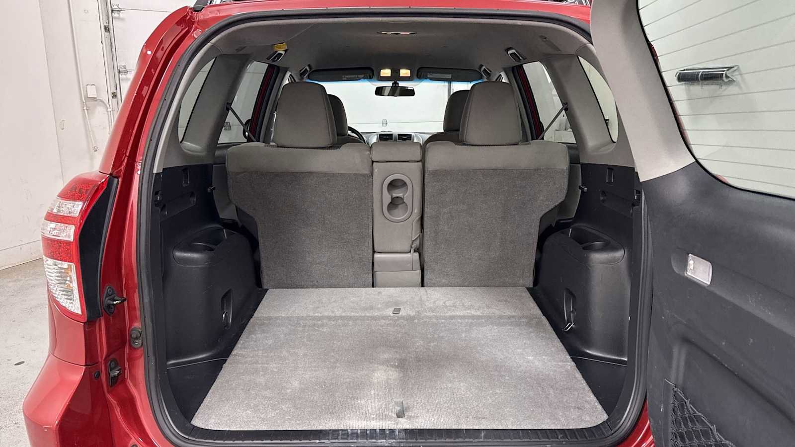 Used 2012 Toyota RAV4 4WD image 25