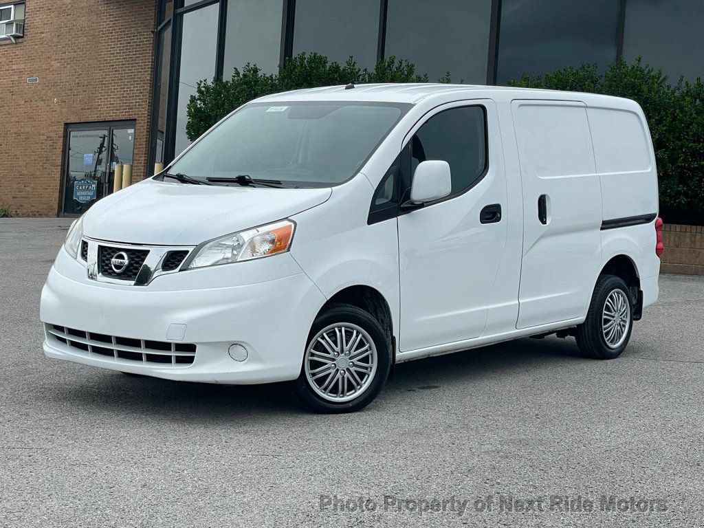 Used 2017 Nissan NV200 SV w/ Back Door Glass Package FWD video 1